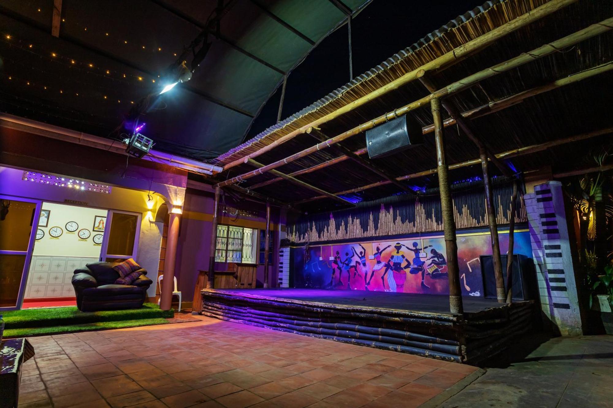 Ambrosia Heights Entebbe Hotel Exterior photo