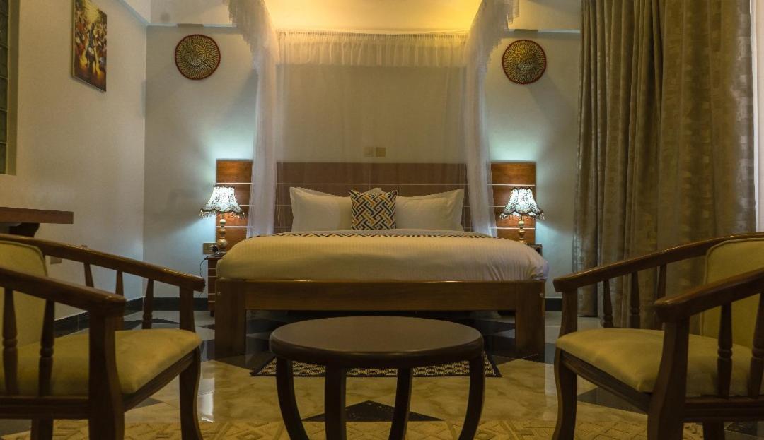 Ambrosia Heights Entebbe Hotel Exterior photo